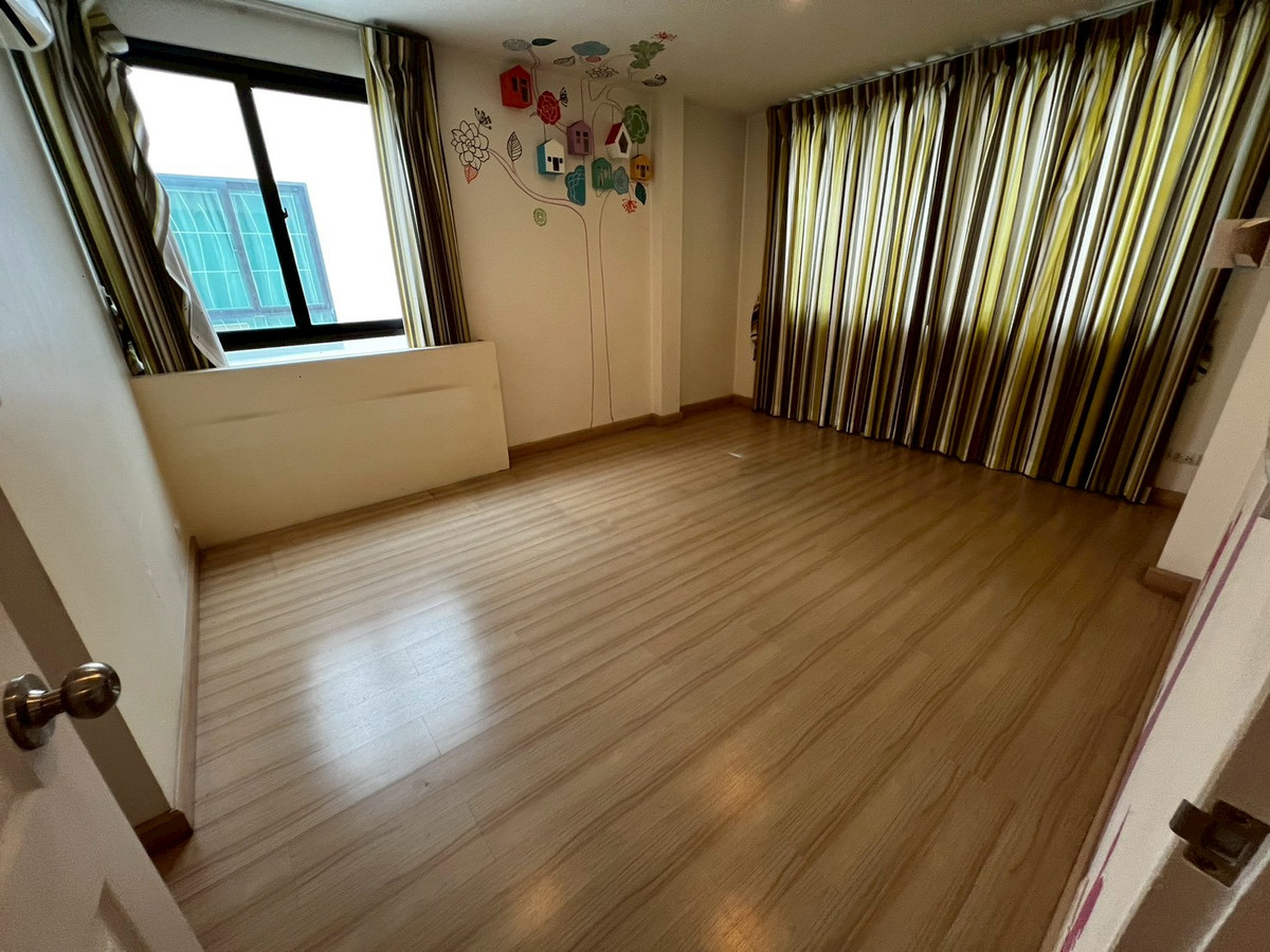 ให้เช่าทาวน์โฮมพระราม 5 ราชพฤกษ์ บางกรวย : บ้านแฝด จดบริษัท ทำออฟฟิศได้ หน้ากว้าง9เมตร ติดถนนราชพฤกษ์ 3ห้องนอน 4ห้องน้ำ