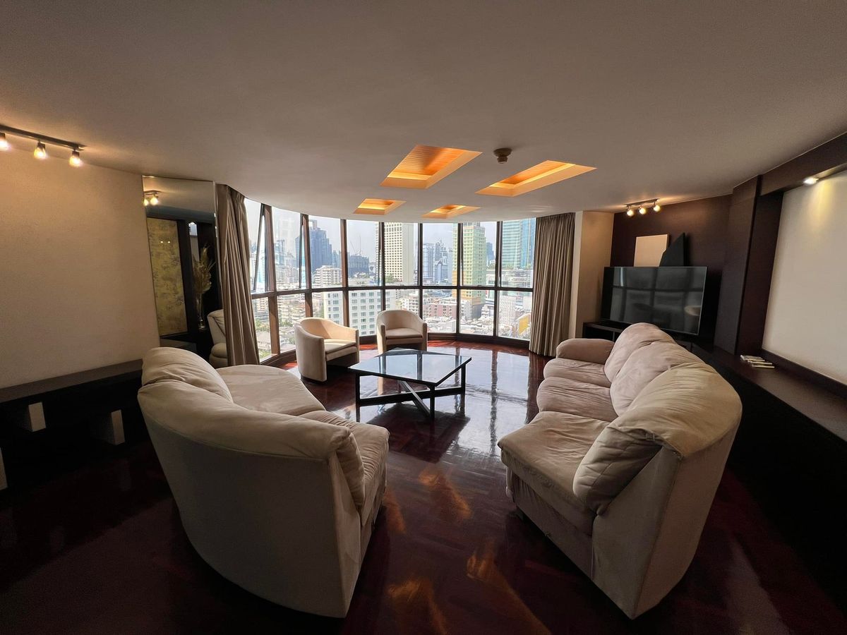 ขายคอนโดคลองเตย กล้วยน้ำไท : For Sale🔥4B4B Penthouse in Asoke area🏙️City Lake 319 sqm. unit just for 28.5 mb📞Call 093 054 7992 AG.Jay
