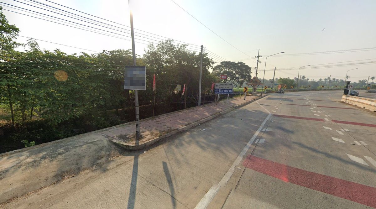 ขายที่ดินนครปฐม : ด่วน!ที่ดินแปลงมุมหน้ากว้าง, ติดถนน 6 เลน ใกล้เมือง, บนสายเศรษฐกิจพุทธมณฑล 8, 1 ไร่ 1 งาน 5 ตารางวา (505ตรว.)ใกล้แหล่งชุมชน-โรงงาน-ตลาด เหมาะลงทุน