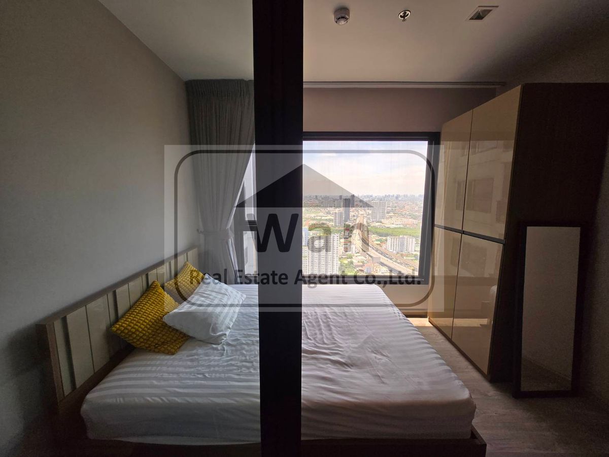 For SaleCondoRattanathibet, Sanambinna : Urgent sale The Politan Rive, Floor 53, Size 24.5 sq.m., cheap price