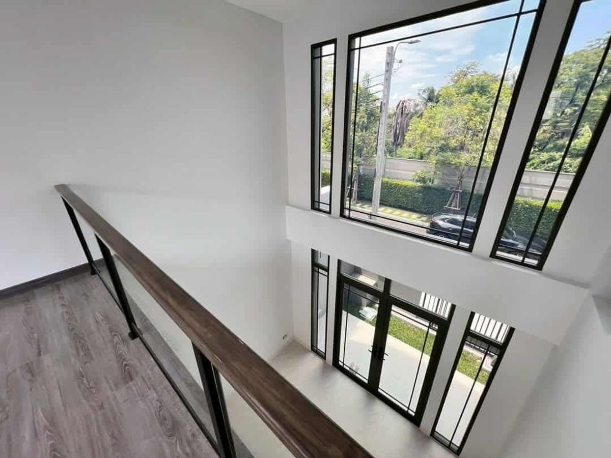 For RentHome OfficeOnnut, Udomsuk : Rental, modern home office, townhome style, home, soi Onnuch 21, Sukhumvit 77, Suan Luang, Bangkok | can register the company