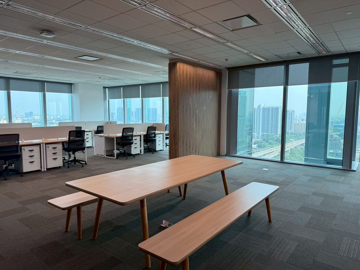 For RentOfficeAri,Anusaowaree : Tipco Tower Office Building for rent in Ari Pradiphat, size 690 sq.m. ✨
