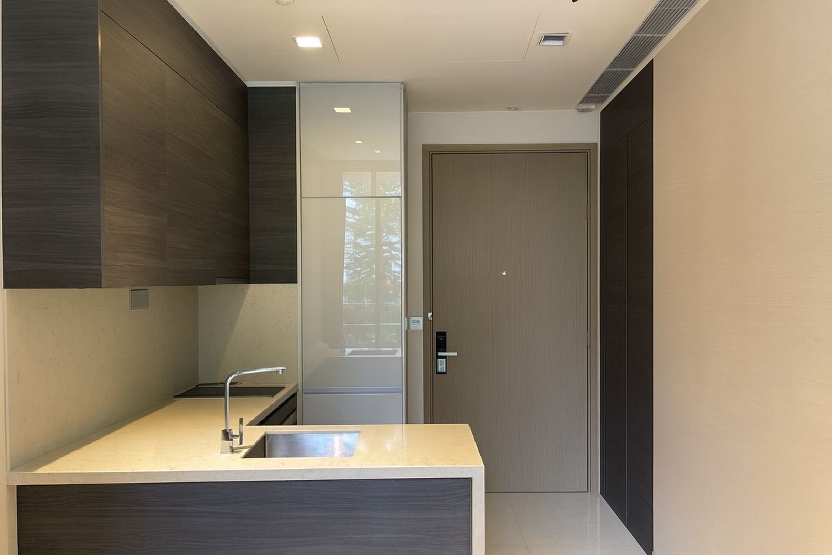 ขายคอนโดสุขุมวิท อโศก ทองหล่อ : 🚨 Rare Unit Alert by SINGHA ESTATE 🚨  The Esse Asoke ชั้น 10 วิวสวนยุโรปสุดโรแมนติก 