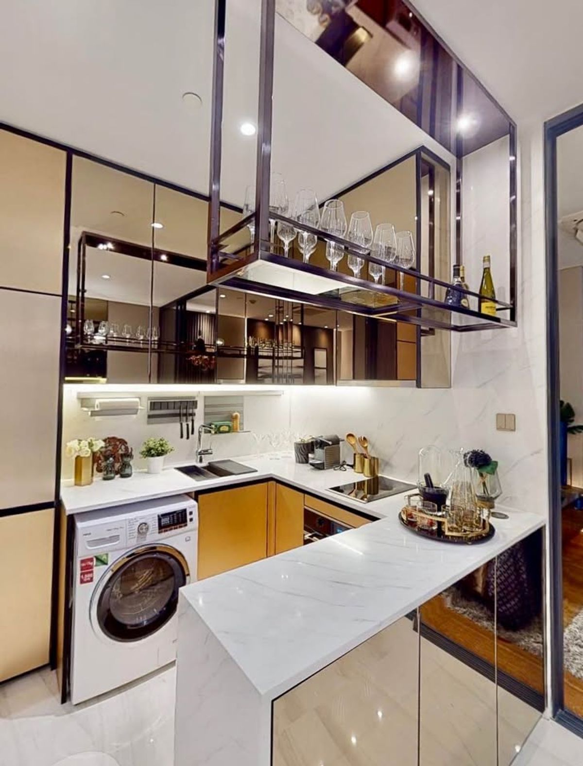 For RentCondoSathorn, Narathiwat : Supalai Icon Sathorn【𝐑𝐄𝐍𝐓】🔥Spaciousness in the heart of the city, combined with clever functionality🔥  Contact Line ID: @hacondo