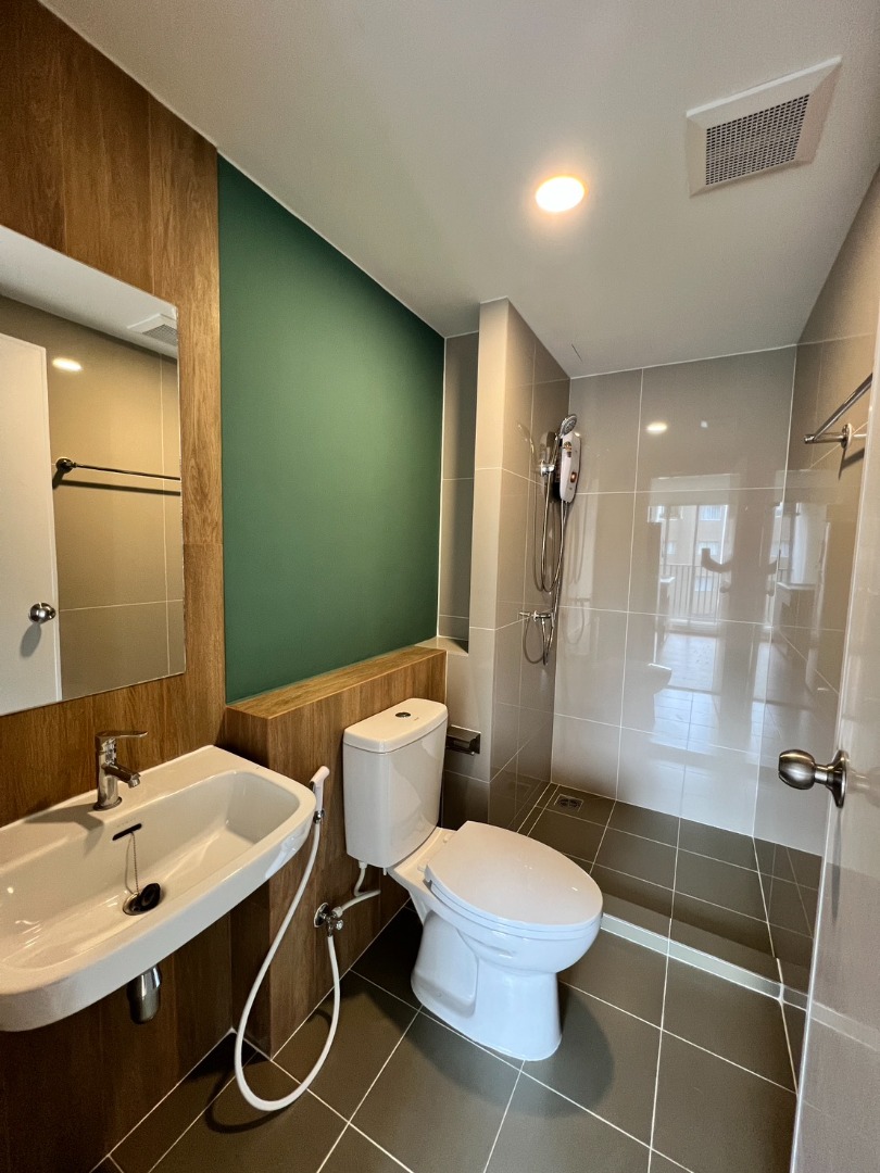 ให้เช่าคอนโดปทุมธานี รังสิต ธรรมศาสตร์ : 🔥ให้เช่าด่วน ห้องใหม่พร้อมอยู่🔥เสนา อีโค ทาวน์ รังสิต สเตชั่น โครงการมีรถส่ง สถานีรังสิต สายสีแดง/ มหาวิทยาลัยรังสิต ค่าเช่าเริ่มต้น 8,000 บาท/เดือน รับทั้งคนไทยและชาวต่างชาติ (มีสัญญาเช่า 6 เดือน / 1ปี) RentNex By Sena