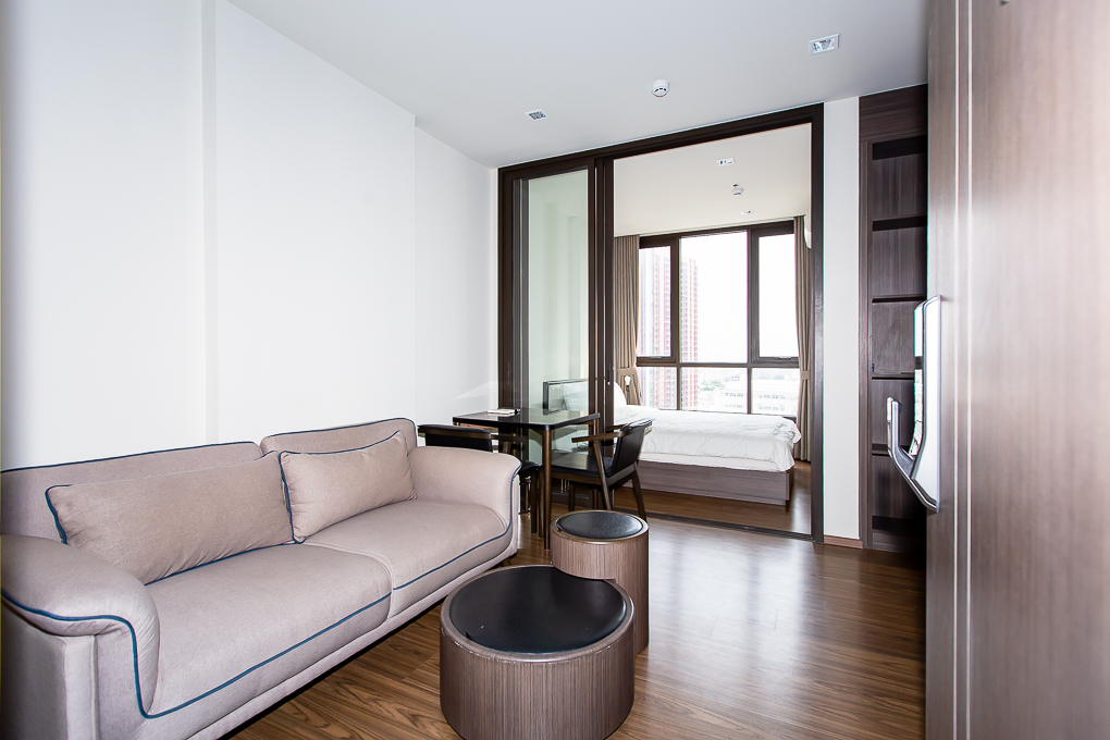 ขายคอนโดอ่อนนุช อุดมสุข : 🔥ขายด่วน + 🔥เดอะไลน์ สุขุมวิท 71 ใกล้ BTS พระโขนง เฟอร์นิเจอร์ครบ พร้อมเข้าอยู่