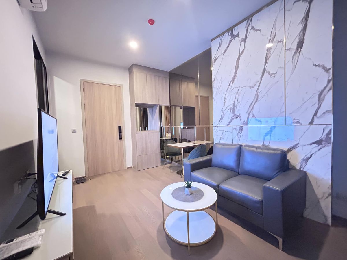 For RentCondoRatchathewi,Phayathai : Park Origin Phayathai【𝐑𝐄𝐍𝐓】🔥Contemporary luxury with complete functionality to meet the needs of urbanites🔥  Contact Line ID: @hacondo