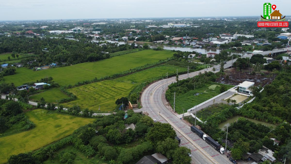 ขายที่ดินนครปฐม : ด่วน!ที่ดินแปลงมุมหน้ากว้าง, ติดถนน 6 เลน ใกล้เมือง, บนสายเศรษฐกิจพุทธมณฑล 8, 1 ไร่ 1 งาน 5 ตารางวา (505ตรว.)ใกล้แหล่งชุมชน-โรงงาน-ตลาด เหมาะลงทุน