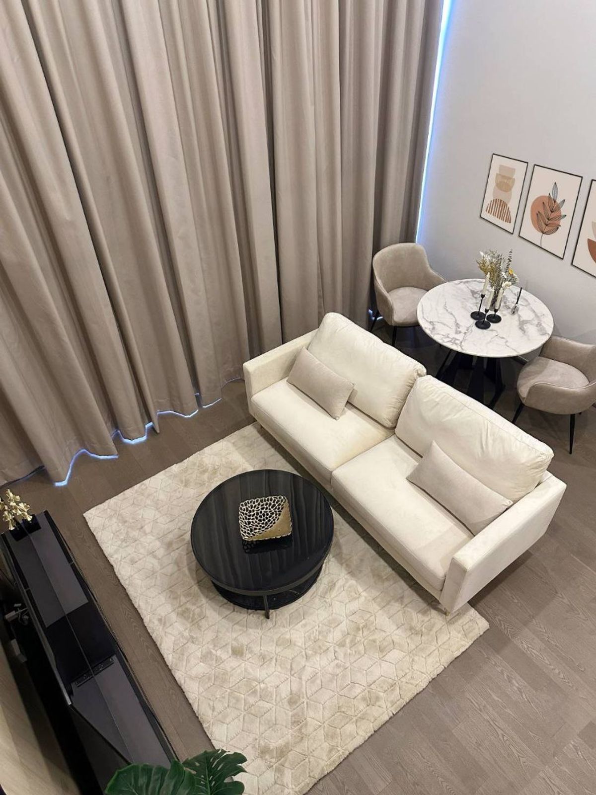 For SaleCondoSiam Paragon ,Chulalongkorn,Samyan : Park Origin Chula Samyan【𝐒𝐄𝐋𝐋 & 𝐑𝐄𝐍𝐓】🔥Captivating luxury, featuring premium materials throughout the room🔥  Contact Line ID: @hacondo