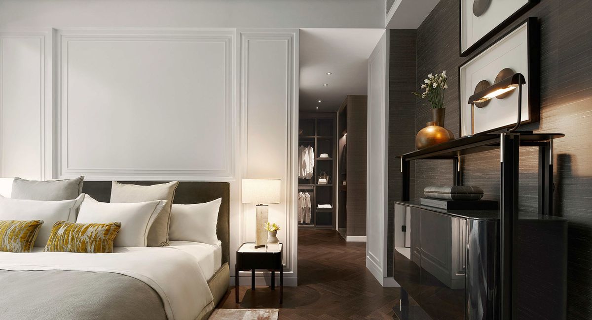 ขายคอนโดสีลม ศาลาแดง บางรัก : Dusit Residences and Dusit Parkside / ขายดาวน์โครงการหรู Mixed-Use ติดสวนลุม Branded Residence จากดุสิตธานี / 2 ห้องนอน 85 ตร.ม. โทร 0937890899