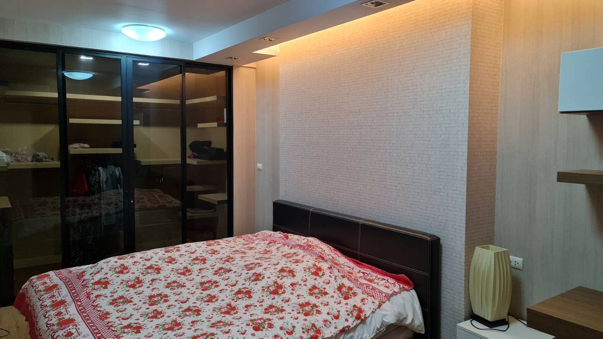 ให้เช่าคอนโดพระราม 9 เพชรบุรีตัดใหม่ RCA : 💎 ให้เช่า! คอนโด 1 นอนไซส์ใหญ่ 55 ตร.ม. ใจกลางเอกมัย-ทองหล่อ | Supalai Park | 18,000 บ./เดือน