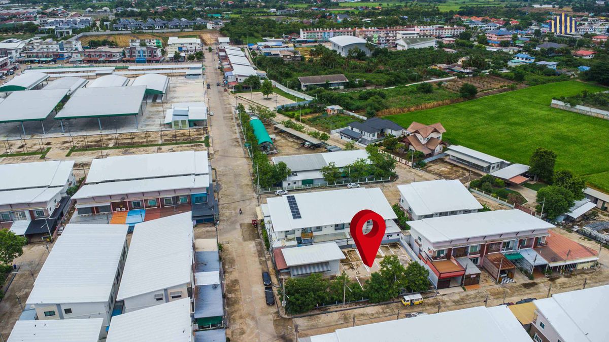 ขายที่ดินสุพรรณบุรี : ขายด่วน! ที่ดินแปลงมุม 183.8 ตร.วา ทำเลทองเมืองสุพรรณฯ หมู่บ้านพีพี 9 ใกล้ศูนย์ราชการ-ห้างฯ เหมาะสร้างบ้านหรู โฮมออฟฟิศ หรือทำธุรกิจขนาดเล็ก รีบคว้าก่อนพลาด!