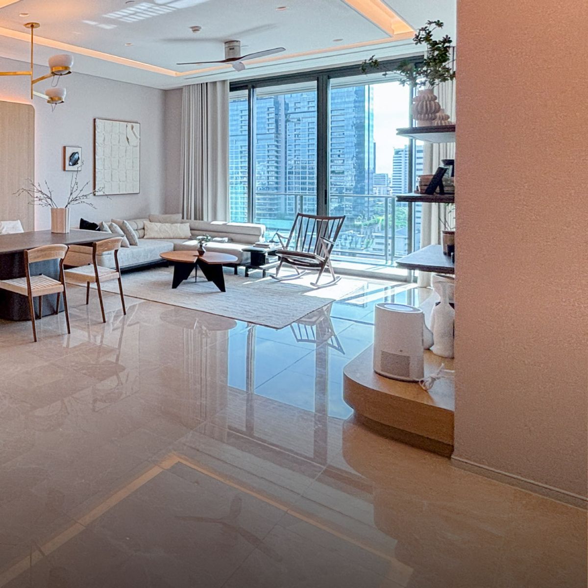ขายคอนโดวิทยุ ชิดลม หลังสวน : Foreigner Quota ขายคอนโด The Residences at Sindhorn Kempinski ราคา 38,273,000 บาท [KMs250602]