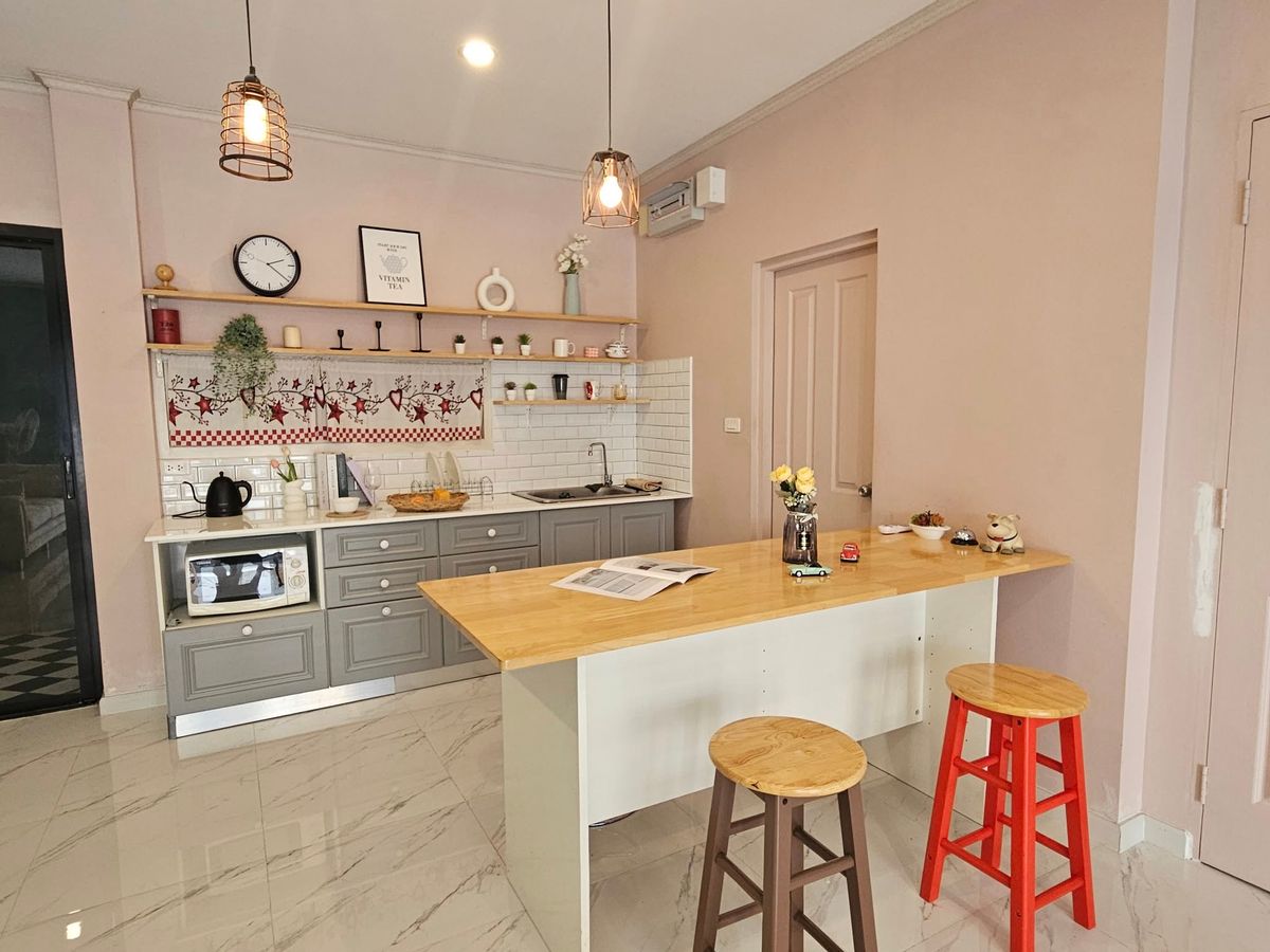 For RentTownhomeNonthaburi, Bang Yai, Bangbuathong : 🏡 2 -story townhome for rent, comfortable view Virgin Village