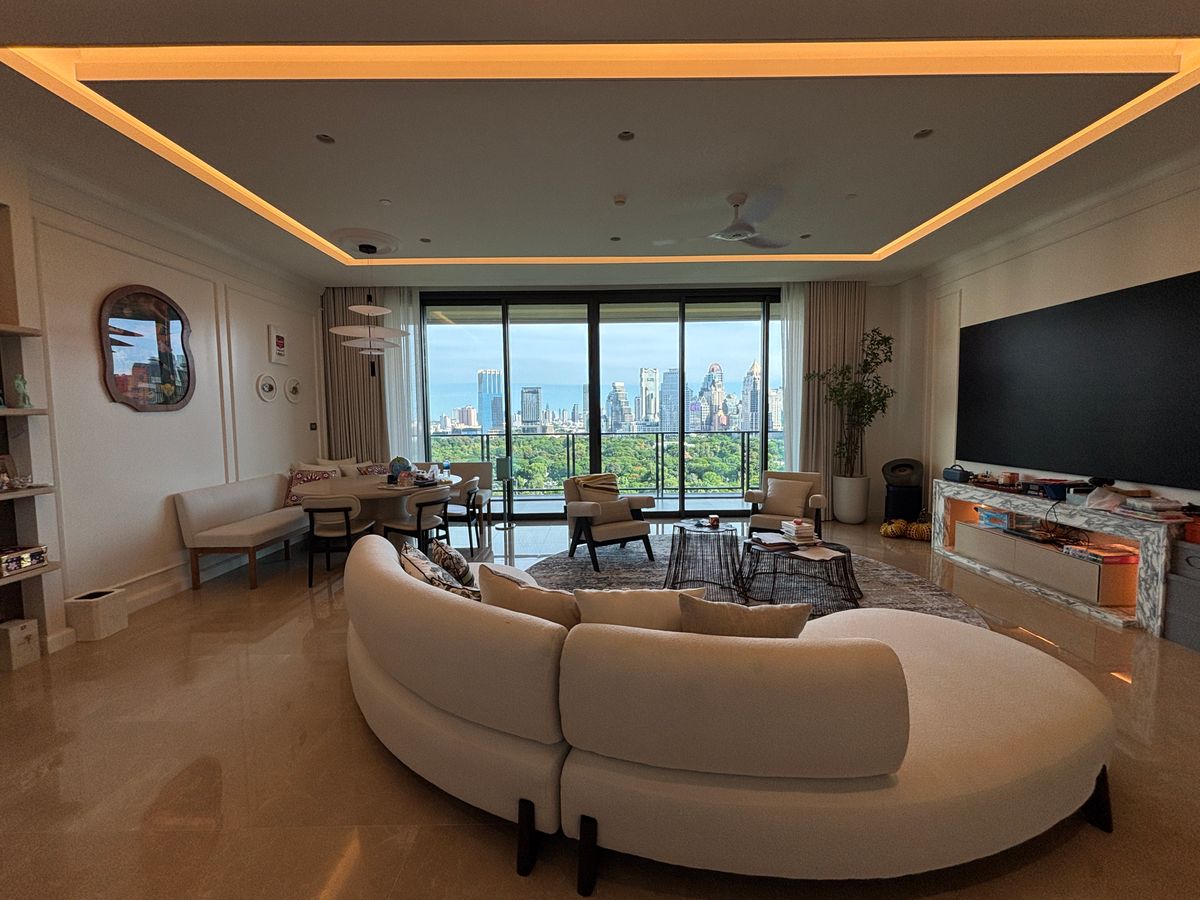 ขายคอนโดวิทยุ ชิดลม หลังสวน : Foreginer Quota ขายคอนโด The Residences at Sindhorn Kempinski ราคา 69,000,000 บาท [KMs250601]