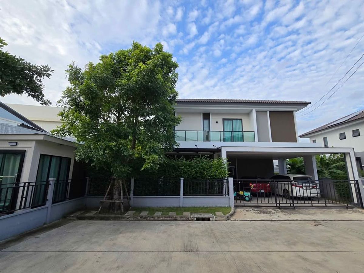 ให้เช่าบ้านวิภาวดี ดอนเมือง หลักสี่ : ให้เช่า บ้านเดี่ยว 2 ชั้น โครงการ เซนโทร วิภาวดี