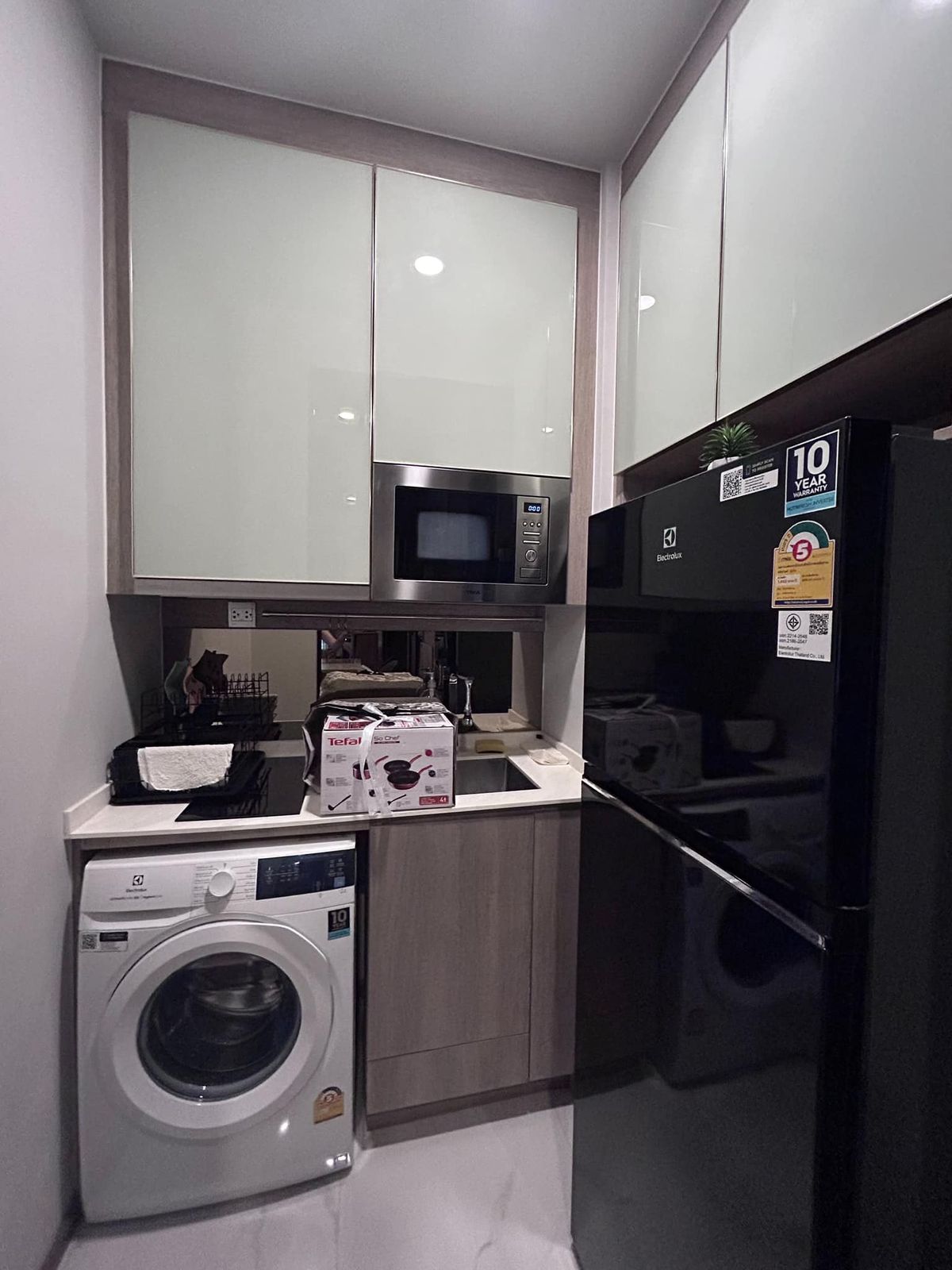 For RentCondoRatchathewi,Phayathai : Park Origin Phayathai【𝐑𝐄𝐍𝐓】🔥Contemporary luxury with complete functionality to meet the needs of urbanites🔥  Contact Line ID: @hacondo