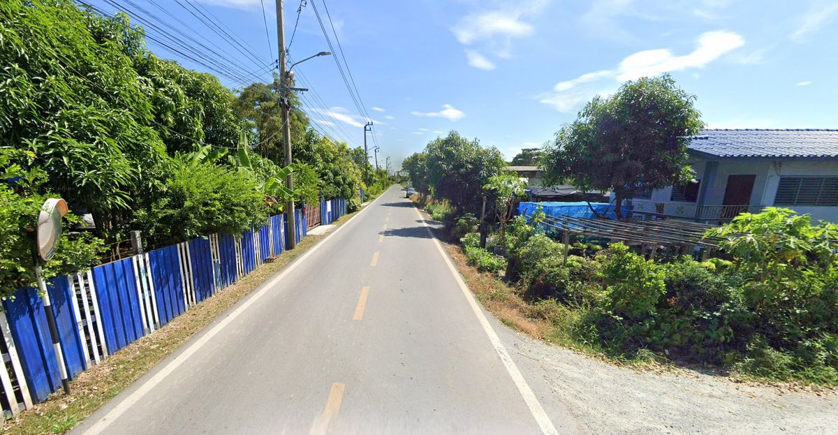 ขายที่ดินลาดกระบัง สุวรรณภูมิ : โอกาสทอง! ขายที่ดินแปลงสวย 3 ไร่ 1 งาน 63 ตร.วา, หน้ากว้าง 50 เมตร, เหมาะลงทุนจัดสรร หรือ ธุรกิจ, เก็งกำไร ทำเลเติบโตเร็ว, ทำเลทอง ลาดกระบัง ใกล้สนามบินสุวรรณภูมิ