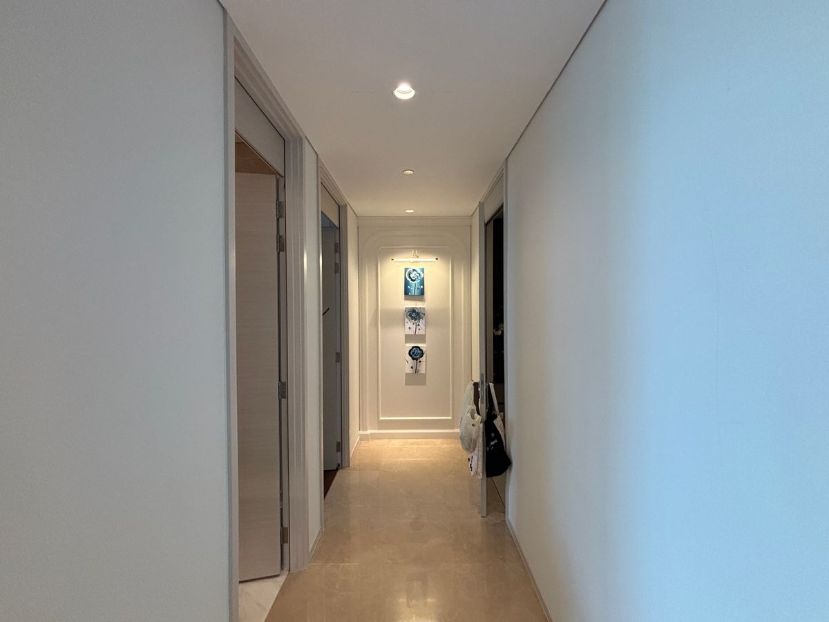 ขายคอนโดวิทยุ ชิดลม หลังสวน : Foreginer Quota ขายคอนโด The Residences at Sindhorn Kempinski ราคา 69,900,000 บาท [KMs250601]