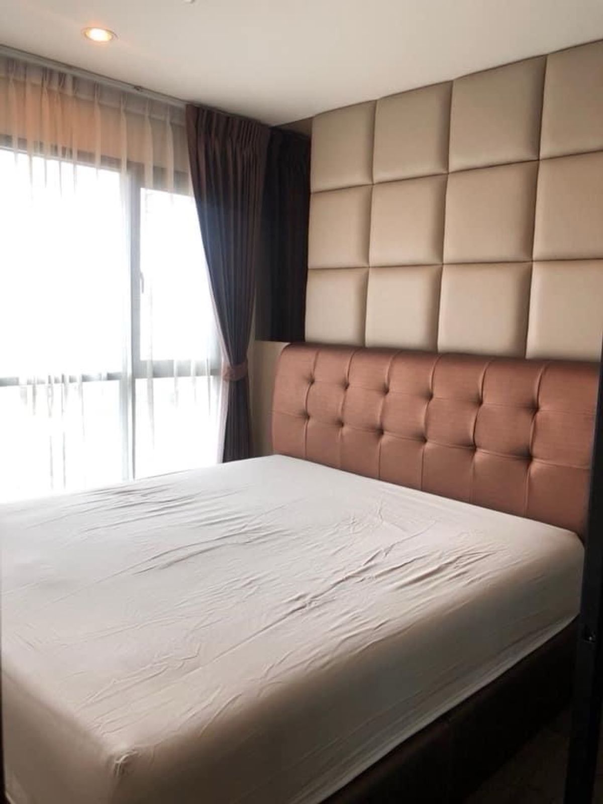 ให้เช่าคอนโดอ่อนนุช อุดมสุข : จองด่วน🔥ให้เช่า The Base Park West ชั้น11 วิวเมือง ห้องสวย เฟอร์ครบ ใกล้บีทีเอส ห้างสรรพสินค้า สะดวกมากๆ พร้อมเข้าอยู่ ราคา 10,000 บาท
