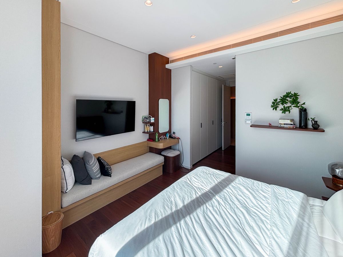 ขายคอนโดวิทยุ ชิดลม หลังสวน : Foreigner Quota ขายคอนโด The Residences at Sindhorn Kempinski ราคา 38,273,000 บาท [KMs250602]