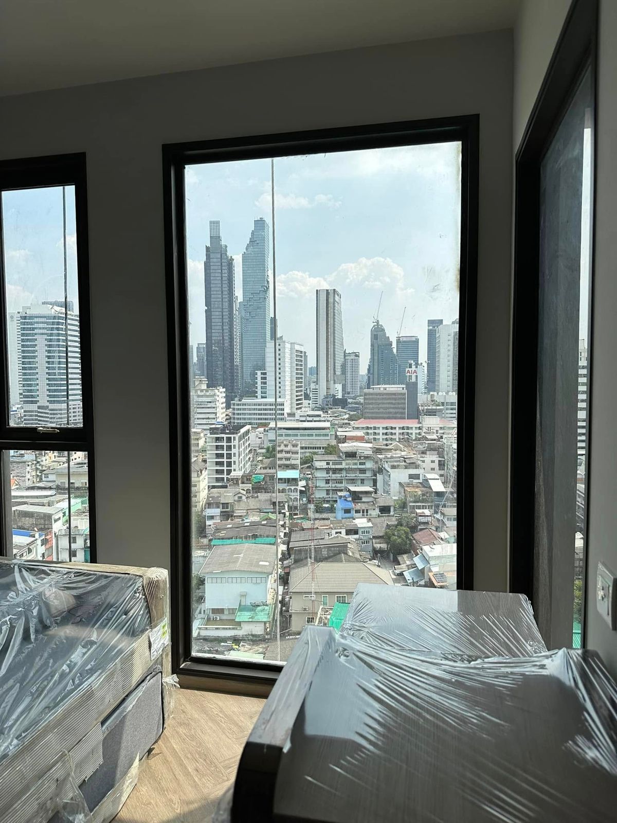 ให้เช่าคอนโดสยาม จุฬา สามย่าน : Chapter Chula Samyan【𝐑𝐄𝐍𝐓】🔥คุมโทนเข้มตัดกับวัสดุพรีเมียมอย่างลงตัว เชื่อมทุกฟังก์ชันให้ใช้งานง่าย🔥  ติดต่อไลน์ไอดี: @hacondo