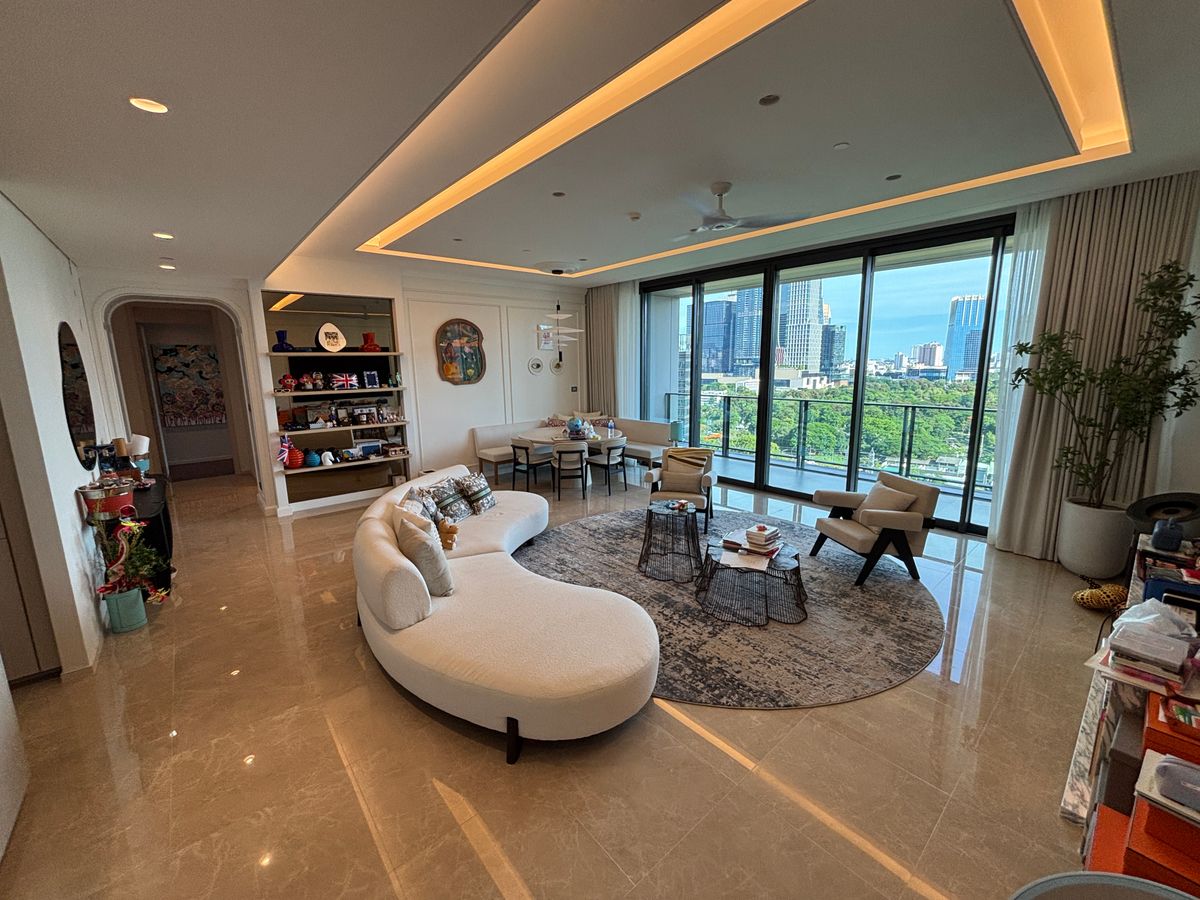 ขายคอนโดวิทยุ ชิดลม หลังสวน : Foreginer Quota ขายคอนโด The Residences at Sindhorn Kempinski ราคา 69,900,000 บาท [KMs250601]