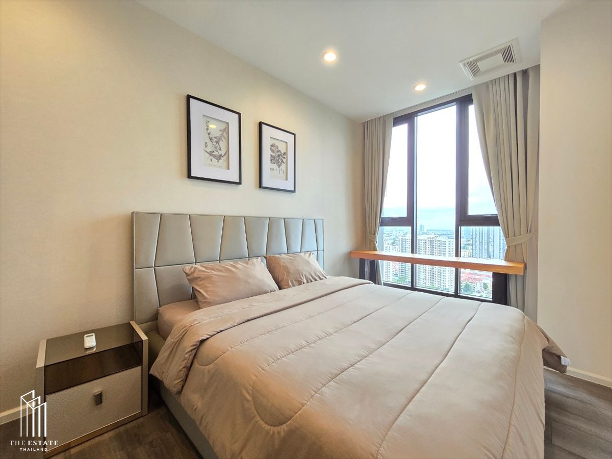 ให้เช่าคอนโดอ่อนนุช อุดมสุข : For rent Whizdom Essence ชั้น 20+ ทิศใต้ เฟอร์ครบ @23,000 Baht