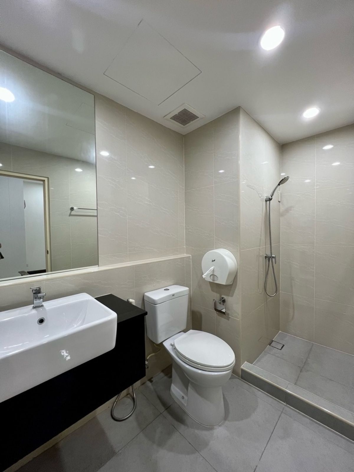 ขายโฮมออฟฟิศพระราม 9 เพชรบุรีตัดใหม่ RCA : 📣 [For Sale] โฮมออฟฟิศพระราม 9 5 ชั้น พร้อมลิฟต์ส่วนตัว ✨ ใจกลางพระราม 9 ซอย 57/1 (Meloft Rama9 Home Office) แต่งครบ พร้อมใช้งาน