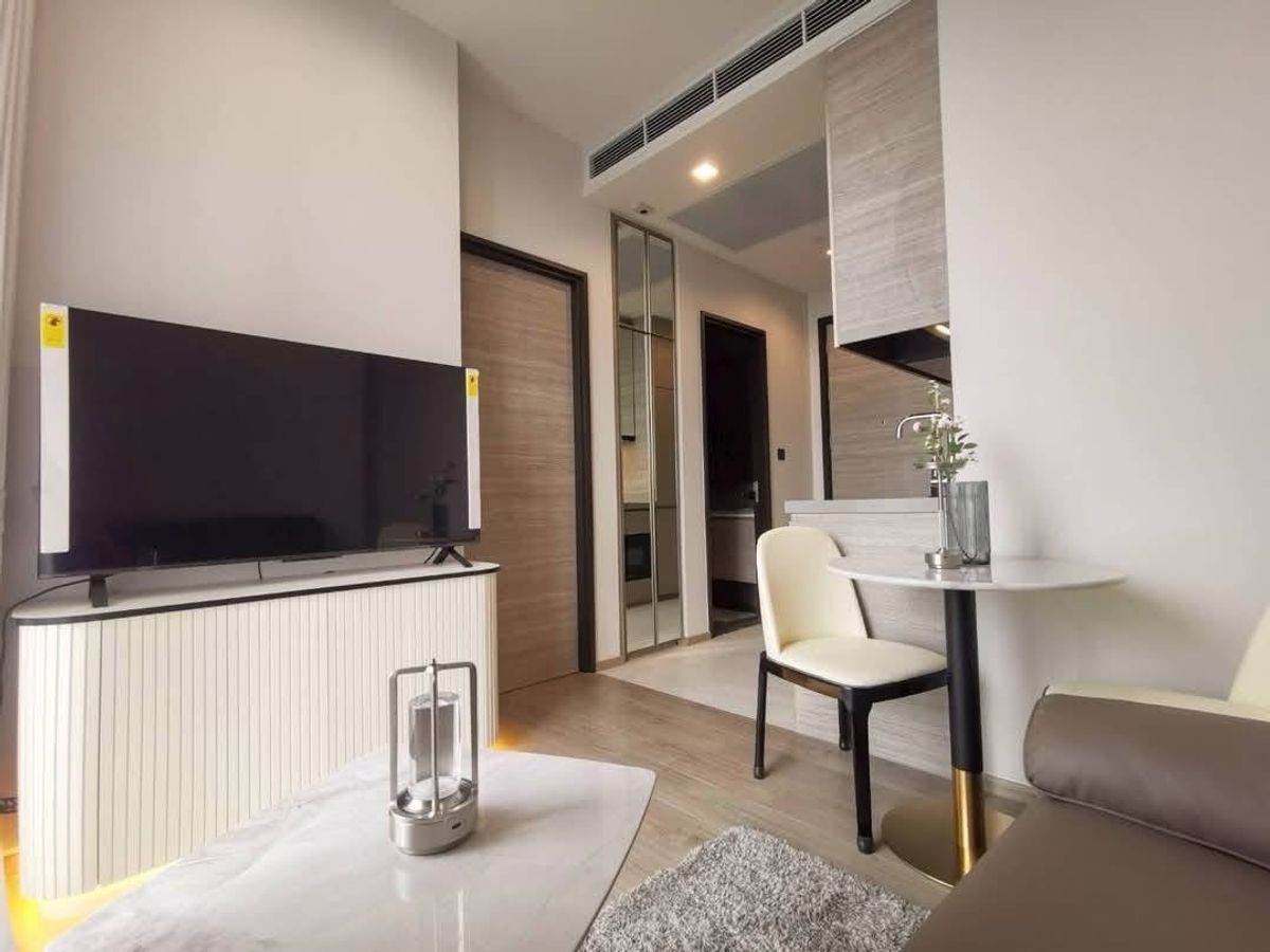 For RentCondoLadprao, Central Ladprao : The Crest Park Residences One Bedroom For Rent