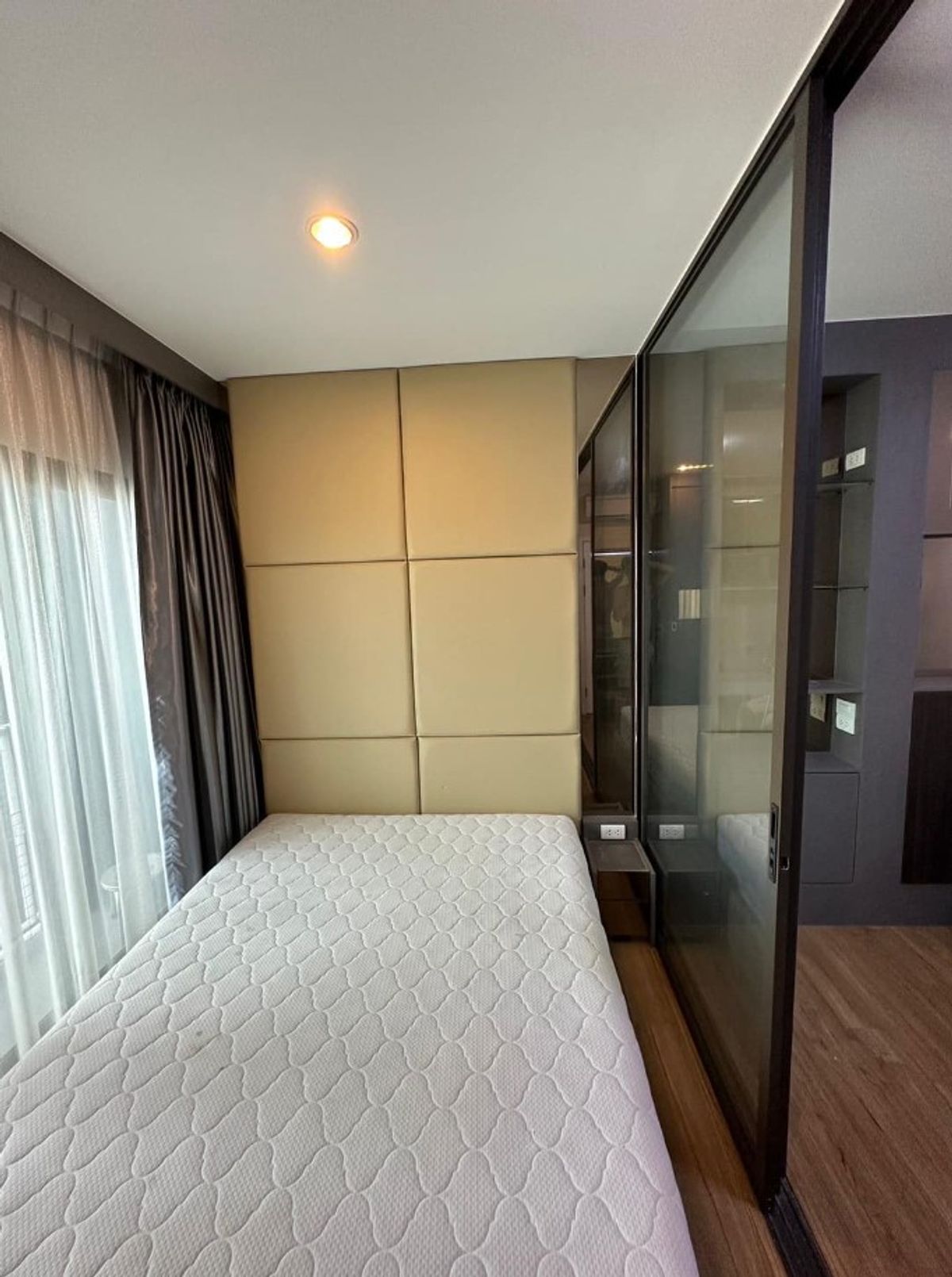 ขายคอนโดปิ่นเกล้า จรัญสนิทวงศ์ : X1191066 ขาย คอนโด เดอะ ทรี ริโอ้ บางอ้อ สเตชั่น ขนาด 31 ตร.ม ชั้น 21