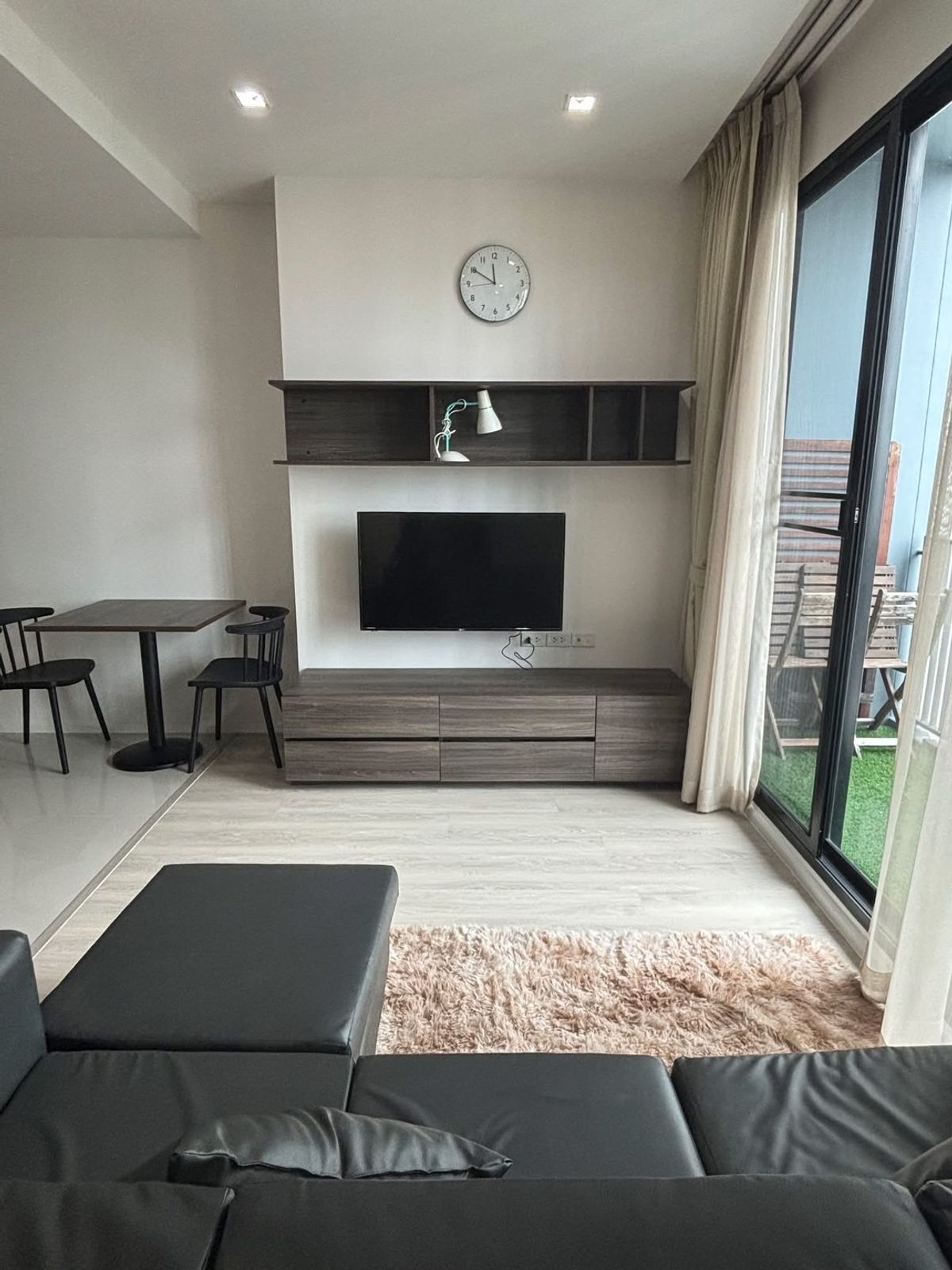 ให้เช่าคอนโดรัชดา ห้วยขวาง :  ✨   For Rent : Quinn Ratchada 17 Condo   