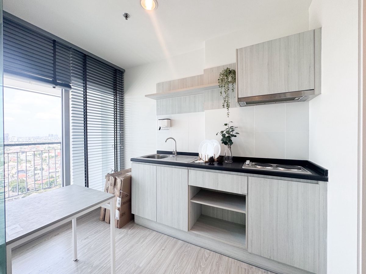 For SaleCondoChaengwatana, Muangthong : sell !! Aspire Condo, Ngamwongwan (Aspire) near The Mall Ngamwongwan (the owner of the sale)