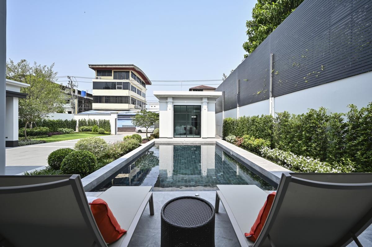 For RentHouseSamut Prakan,Samrong : 🔥Urgent rental +🔥Single house with private swimming pool and pavilion