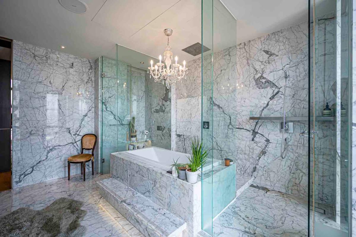 For SaleCondoSathorn, Narathiwat : 🔥Urgent Sale + 🔥The Sukhothai Residences, near Lumphini Park, fully furnished, ready to move in