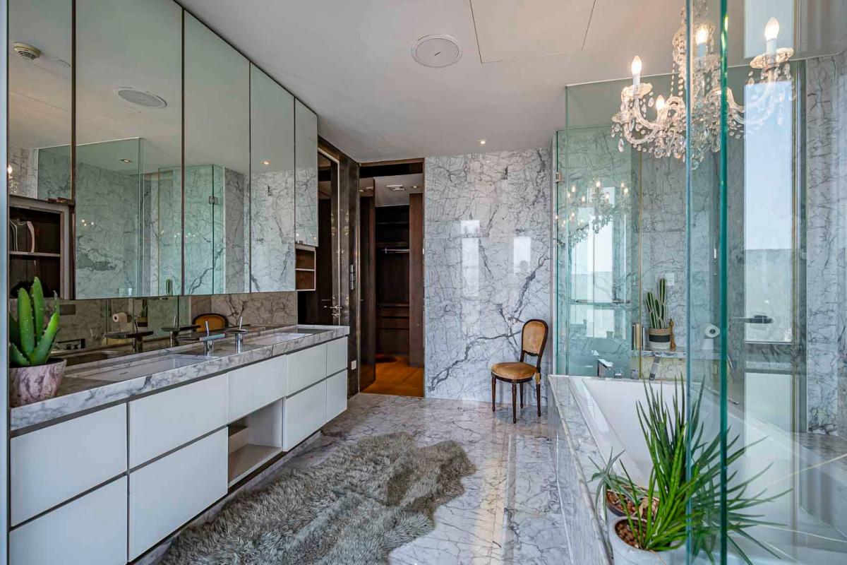 For SaleCondoSathorn, Narathiwat : 🔥Urgent Sale + 🔥The Sukhothai Residences, near Lumphini Park, fully furnished, ready to move in