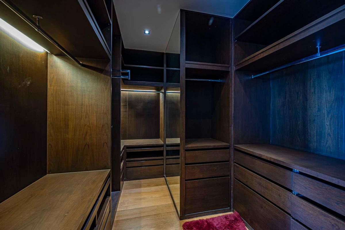 For SaleCondoSathorn, Narathiwat : 🔥Urgent Sale + 🔥The Sukhothai Residences, near Lumphini Park, fully furnished, ready to move in