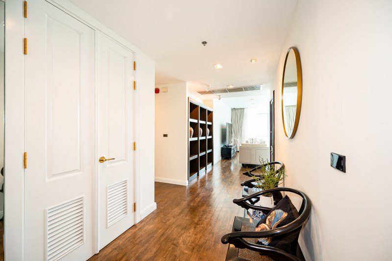 For RentCondoWitthayu, Chidlom, Langsuan, Ploenchit : 🔥Urgent for rent+🔥Athenee Residence, near BTS Ploenchit, fully furnished, ready to move in