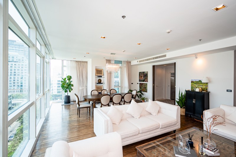 For RentCondoWitthayu, Chidlom, Langsuan, Ploenchit : 🔥Urgent for rent+🔥Athenee Residence, near BTS Ploenchit, fully furnished, ready to move in