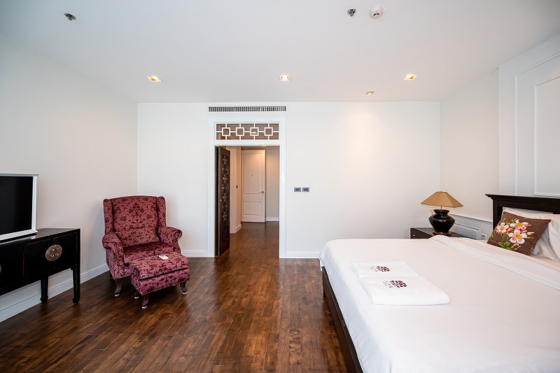 For RentCondoWitthayu, Chidlom, Langsuan, Ploenchit : 🔥Urgent for rent+🔥Athenee Residence, near BTS Ploenchit, fully furnished, ready to move in