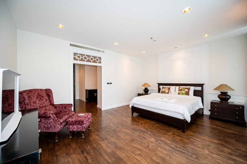 For RentCondoWitthayu, Chidlom, Langsuan, Ploenchit : 🔥Urgent for rent+🔥Athenee Residence, near BTS Ploenchit, fully furnished, ready to move in