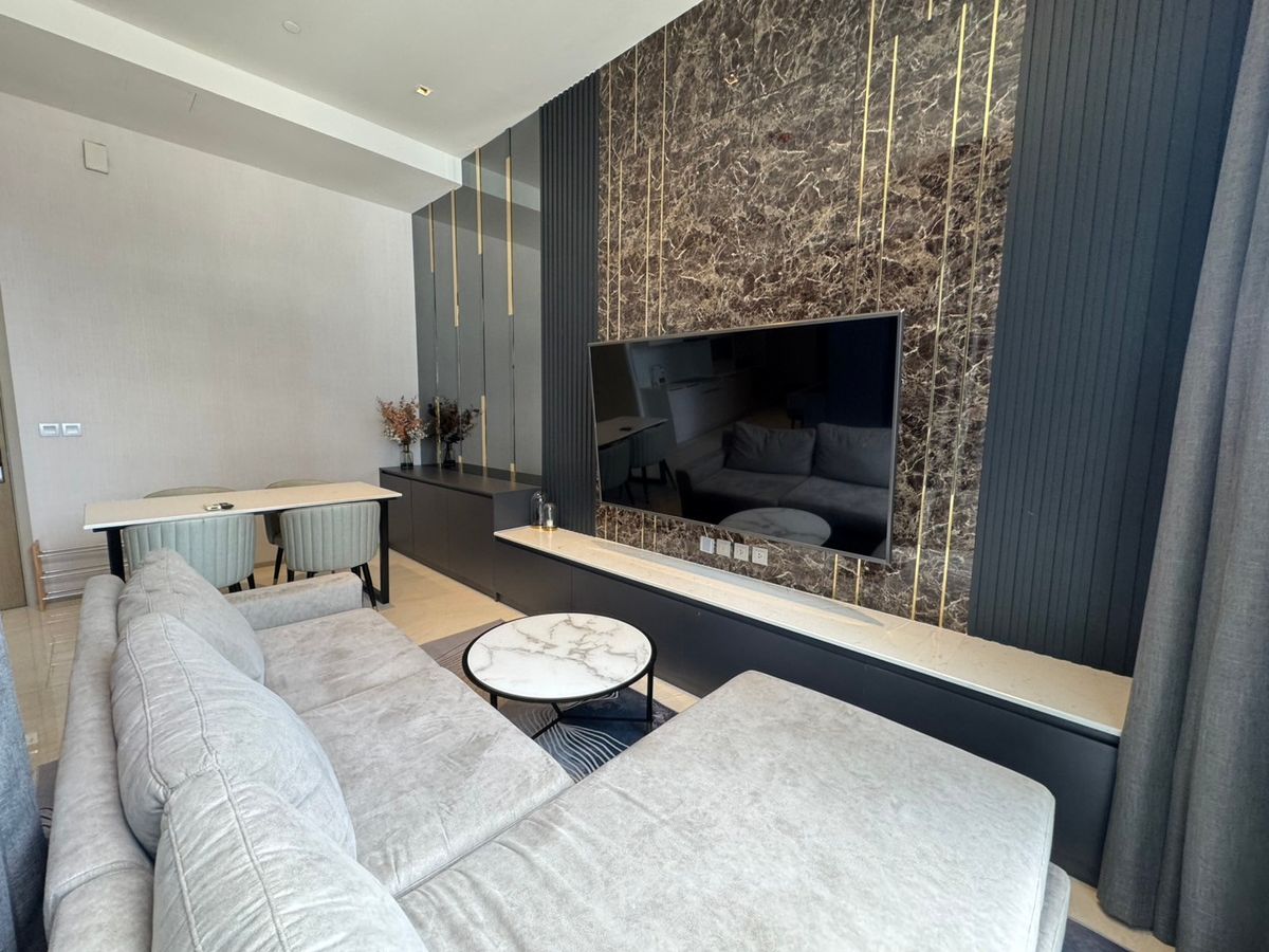 ให้เช่าคอนโดสีลม ศาลาแดง บางรัก : FOR RENT 2 BEDROOM 2 BATHROOM 76 SQ.M   FULLY FURNITURE  READY TO MOVE IN