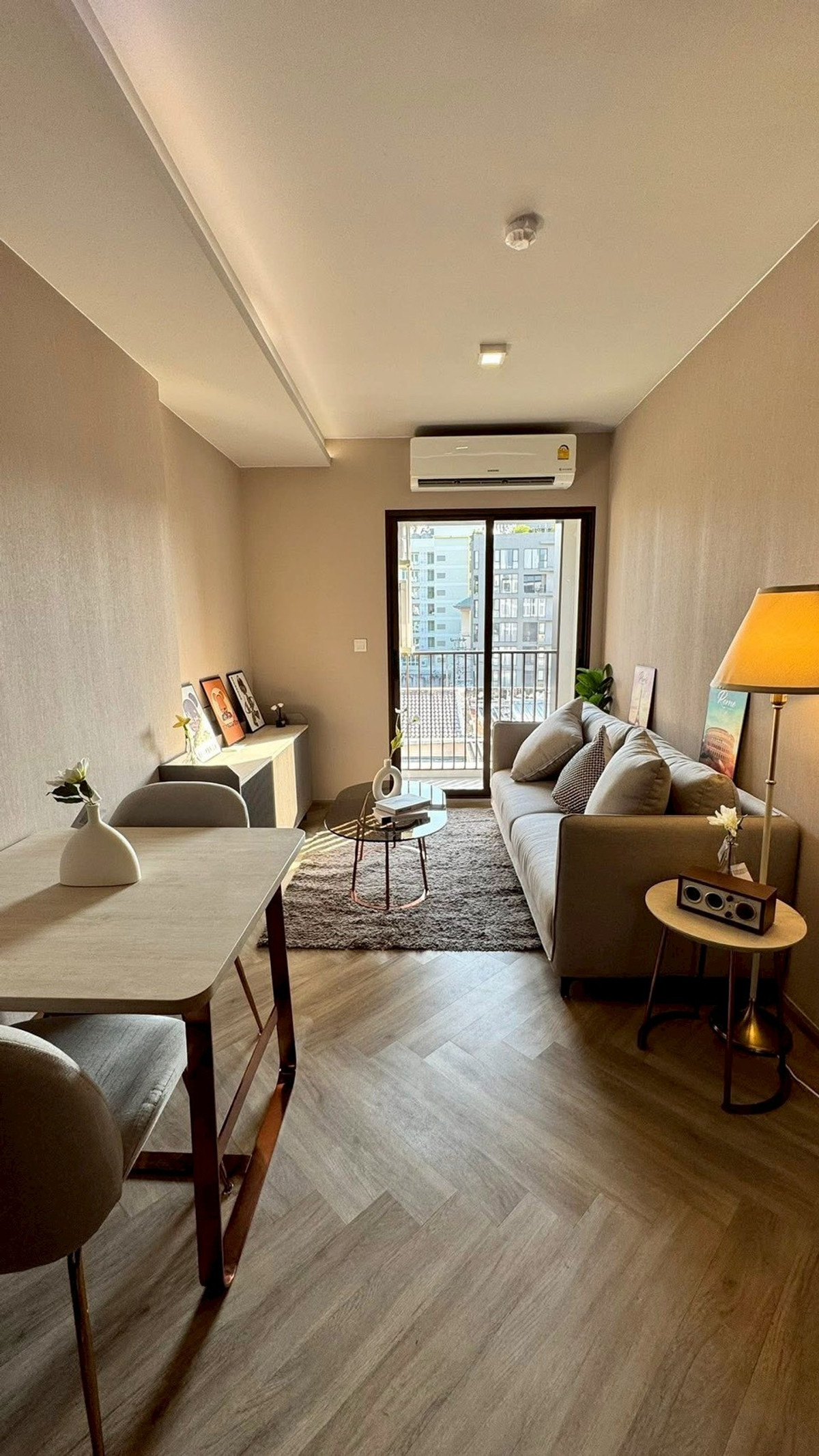 ให้เช่าคอนโดสุขุมวิท อโศก ทองหล่อ : ✨ GT15965 |  คอนโด Chapter Thonglor 25 เดินทางสะดวก ใกล้รถไฟฟ้าบีทีเอส มีรถรับส่ง ห้องสวย เฟอร์นิเจอร์ครบ พร้อมอยู่