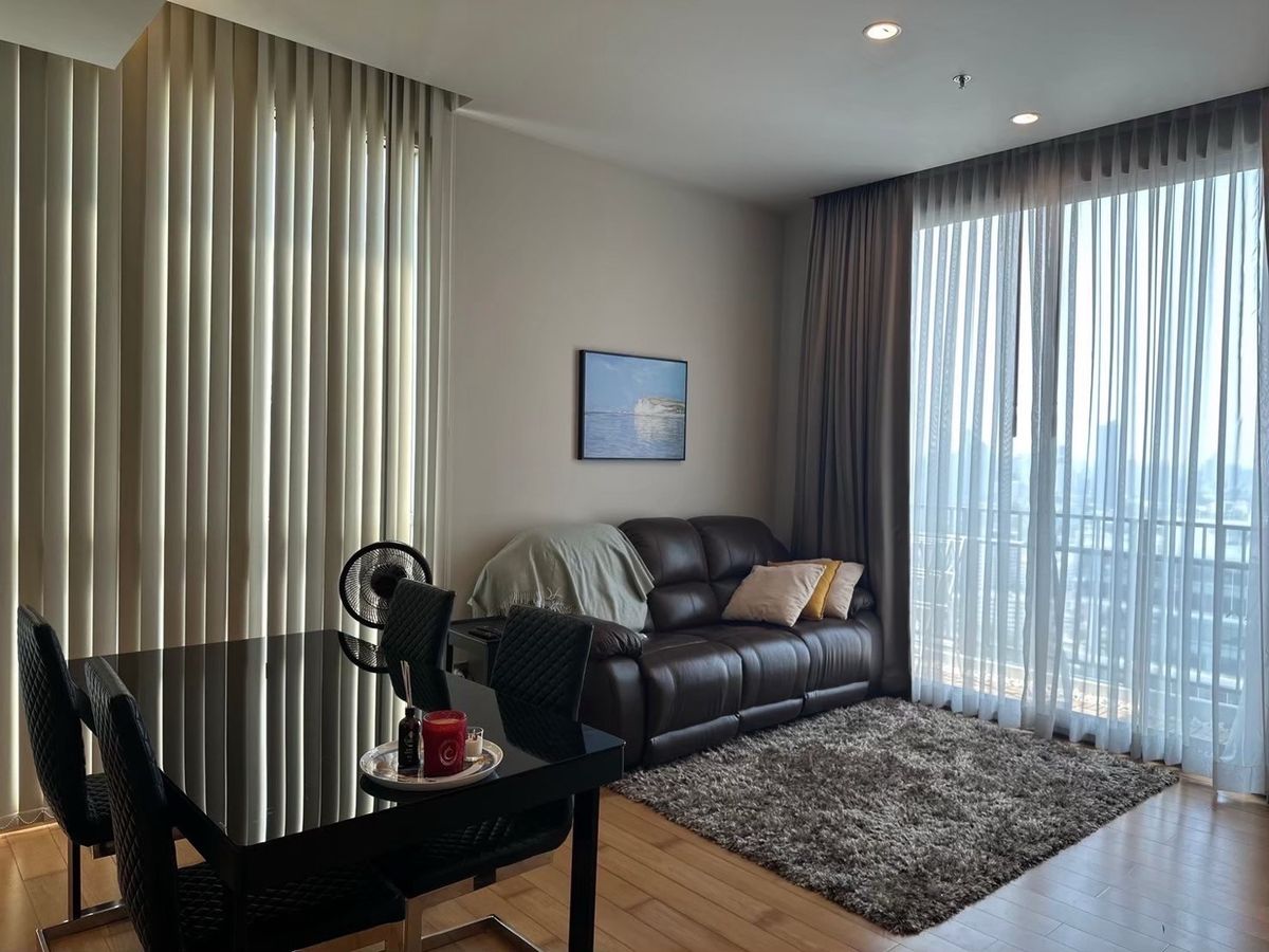 ให้เช่าคอนโดสุขุมวิท อโศก ทองหล่อ : 2 Bed High Floor Quattro Thonglor 