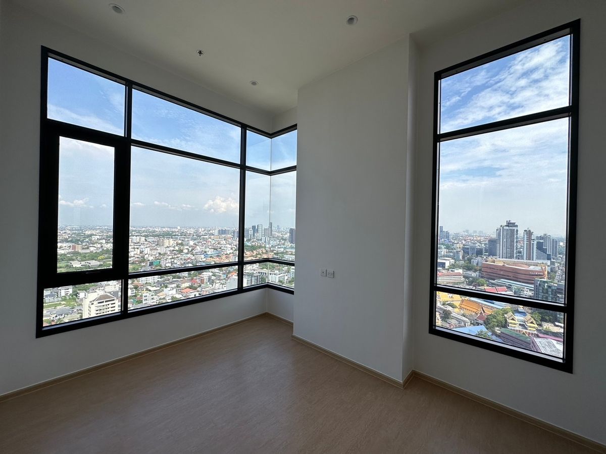 ขายคอนโดสุขุมวิท อโศก ทองหล่อ : Maru Ekkamai 2 / Pet Friendly ใกล้ BTS เอกมัย rare item ทั้งชั้นมีแค่ 2 unit ห้องใหม่มือหนึ่ง เพดานสูงพิเศษ 5.5 ม.  / 2 ห้องนอน 76 ตร.ม. โทร 0937890899