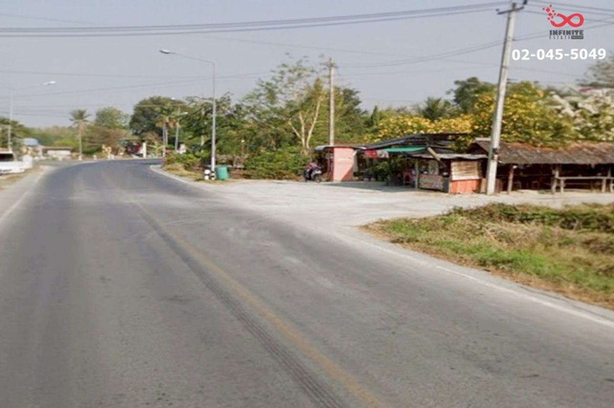 For SaleLandSuphan Buri : Land for sale in corners 1 rai 160 sq.w., Ban Chong, U Thong, Suphan Buri