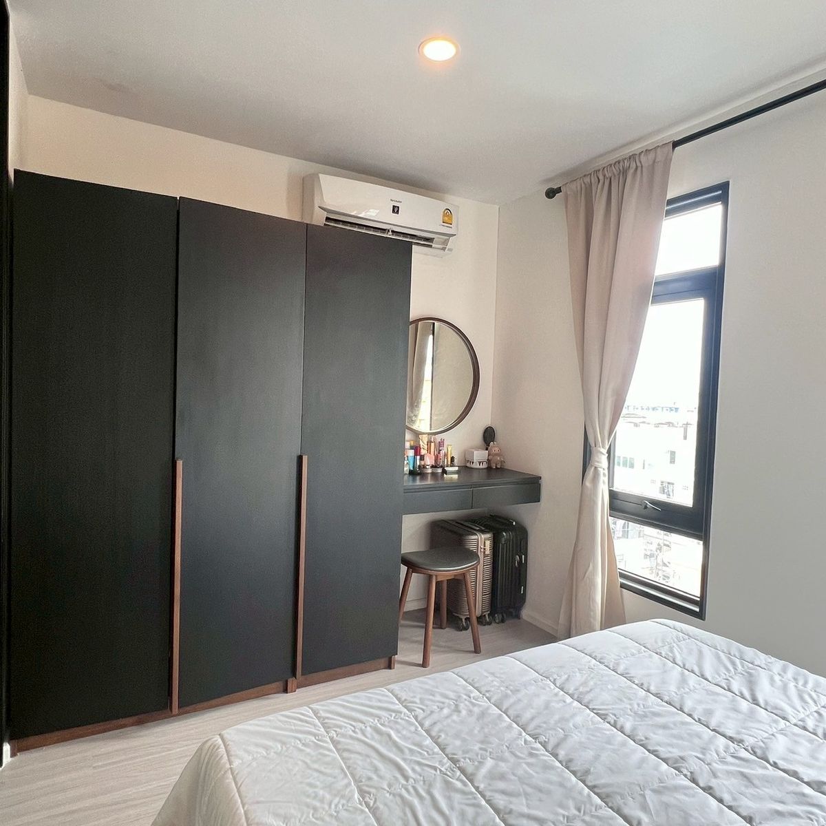 For SaleCondoRama9, Petchburi, RCA : ASPIRE Asoke Ratchada Condo for Sale 3,300,000 baht [SRS250709]