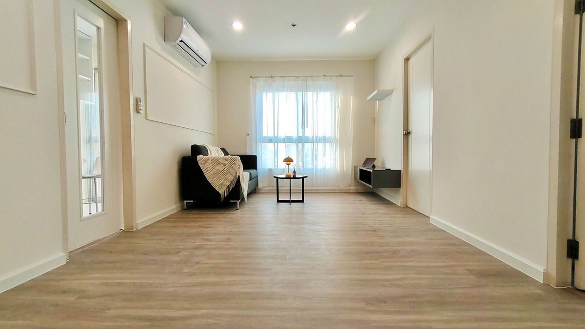 For SaleCondoRama3 (Riverside),Satupadit : Condo Leirch, Rama 3, beautifully decorated with 2 bedrooms, 1 bathroom, ready to stay at a cheap price.