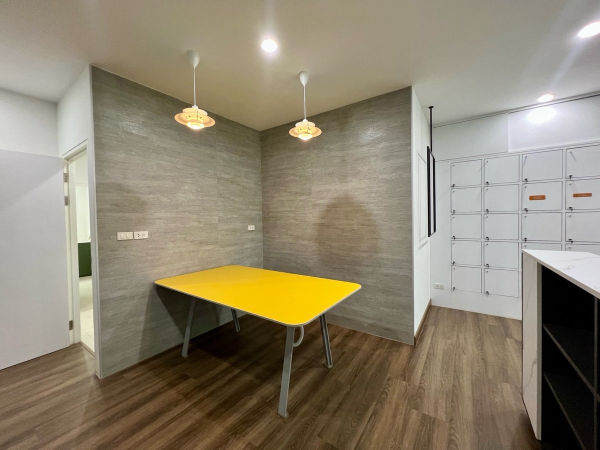 ขายโฮมออฟฟิศพระราม 9 เพชรบุรีตัดใหม่ RCA : 📣 [For Sale] โฮมออฟฟิศพระราม 9 5 ชั้น พร้อมลิฟต์ส่วนตัว ✨ ใจกลางพระราม 9 ซอย 57/1 (Meloft Rama9 Home Office) แต่งครบ พร้อมใช้งาน