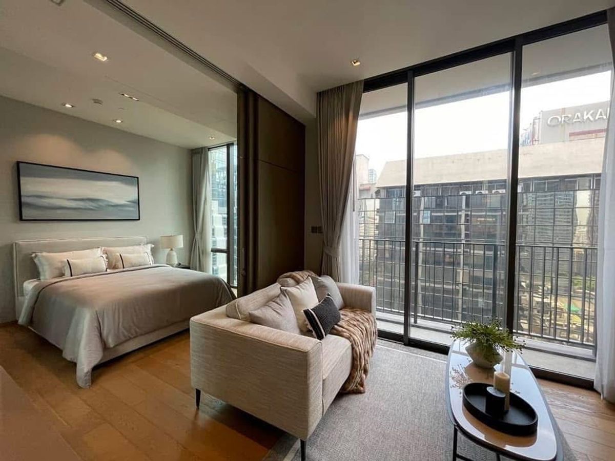 ให้เช่าคอนโดวิทยุ ชิดลม หลังสวน : ให้เช่า  28 Chidlom  1bed 1bath 38 sq.m ชั้นกลางๆ เฟอร์ครบ พร้อมเข้าอยู่